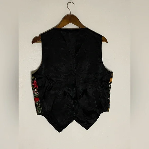 Vintage Nutcracker Christmas Holiday Vest Black Red Flower Cottagecore Ugly Xmas - Picture 2 of 7